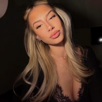 Aliceinwonderland Nude aliceemarzi Leaked OnlyFans Leaks 