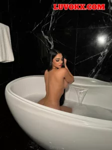 Nadia Khar Nude ♡ aka naughtynadiask nadiaskhar Leaked – 9.7 GB MEGA LINK BONUS (BEST WAY)