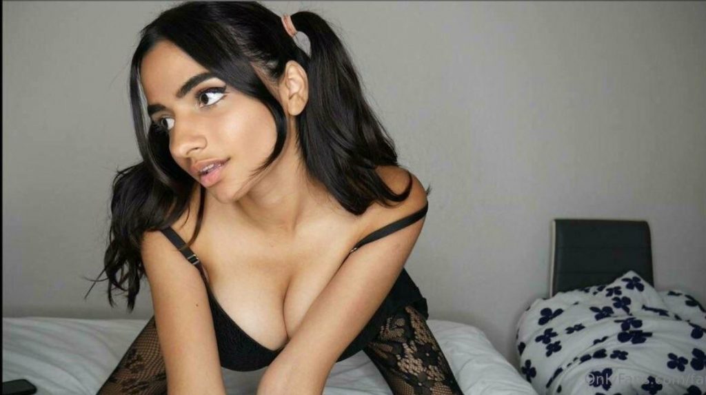 TopFapGirls.net provides exclusive FAP-uncensored OnlyFans Leaked pics for free. | Farha Khalidi farhakhalidi TopFapGirls Leaks Pics 0059