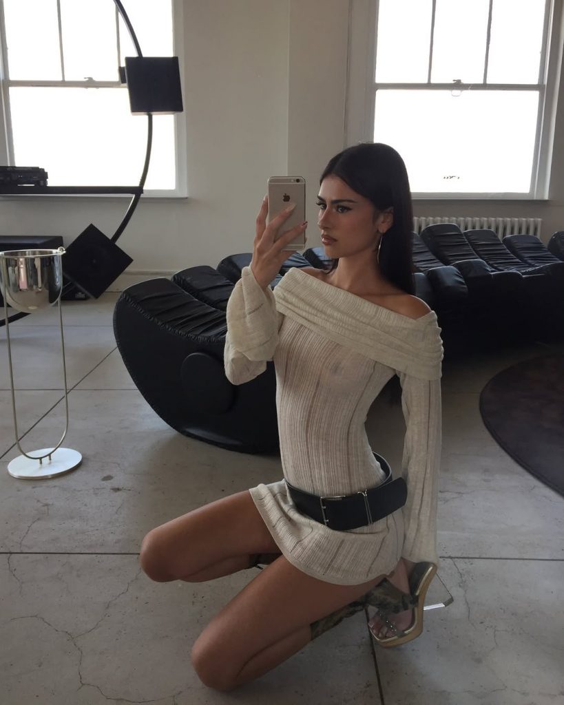 TopFapGirls.net provides exclusive FAP-uncensored OnlyFans Leaked pics for free. | Fjolla Arifi ffjolla OnlyFans Leaks Pics 0117