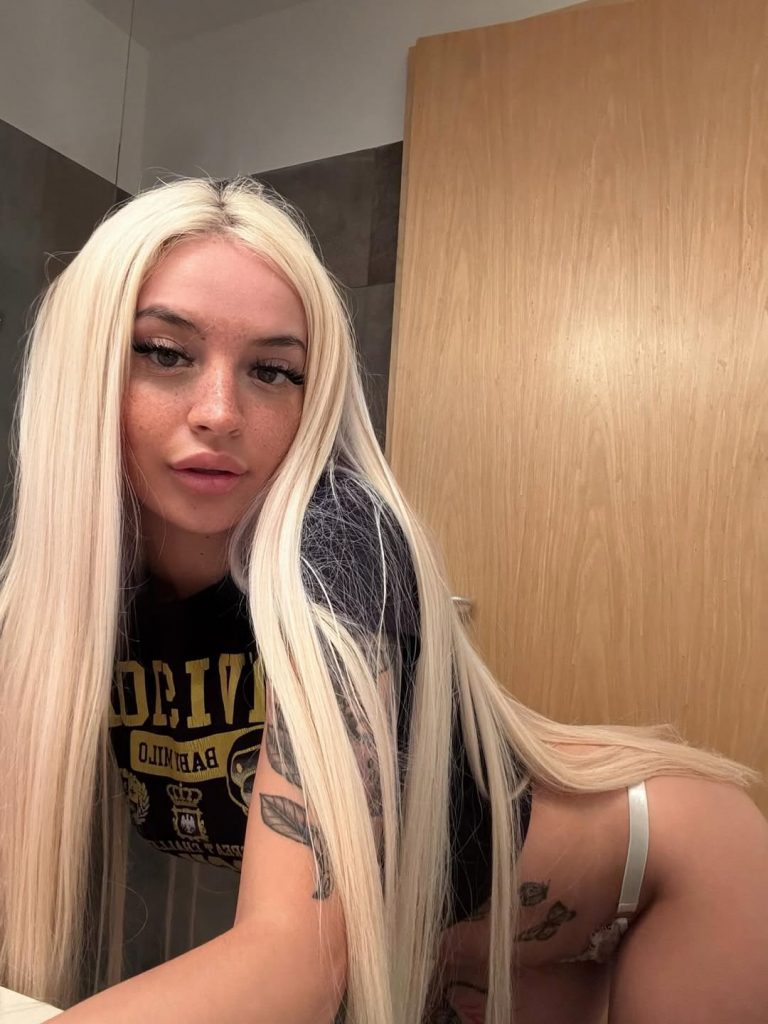 TopFapGirls.net provides exclusive FAP-uncensored OnlyFans Leaked pics for free. | Liliana Fantappie liliana.fantappie lilianafantappie OnlyFans Leaks Pics 48