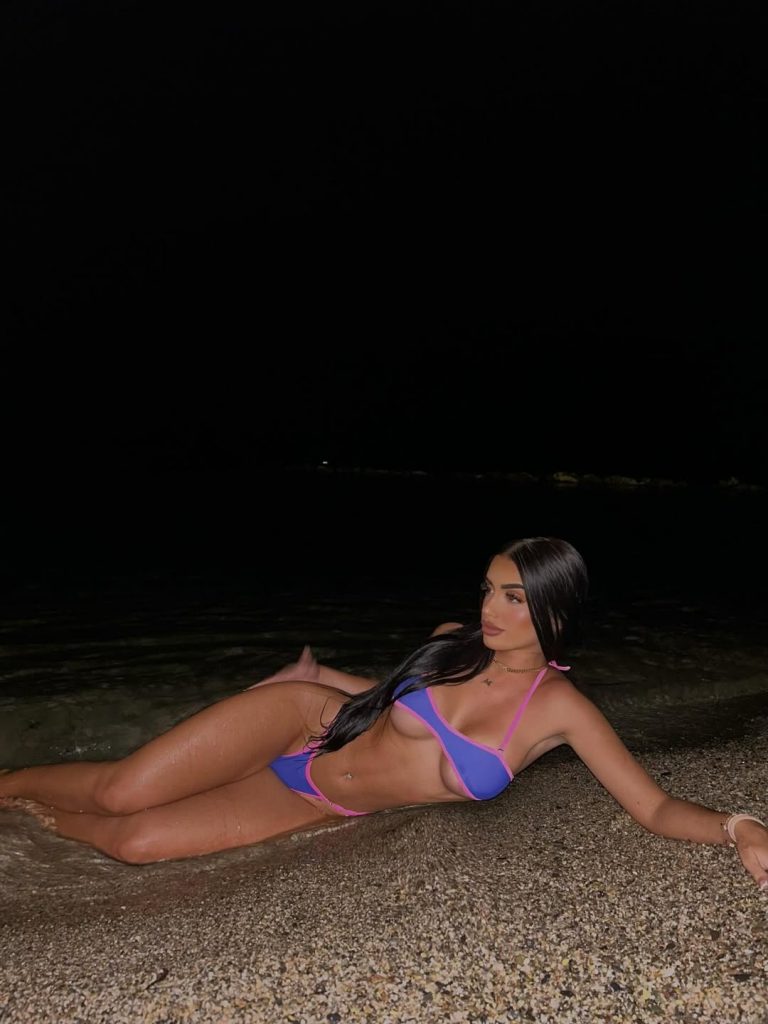 TopFapGirls.net provides exclusive FAP-uncensored OnlyFans Leaked pics for free. | Viicky viitoo OnlyFans Leaked Pics 023