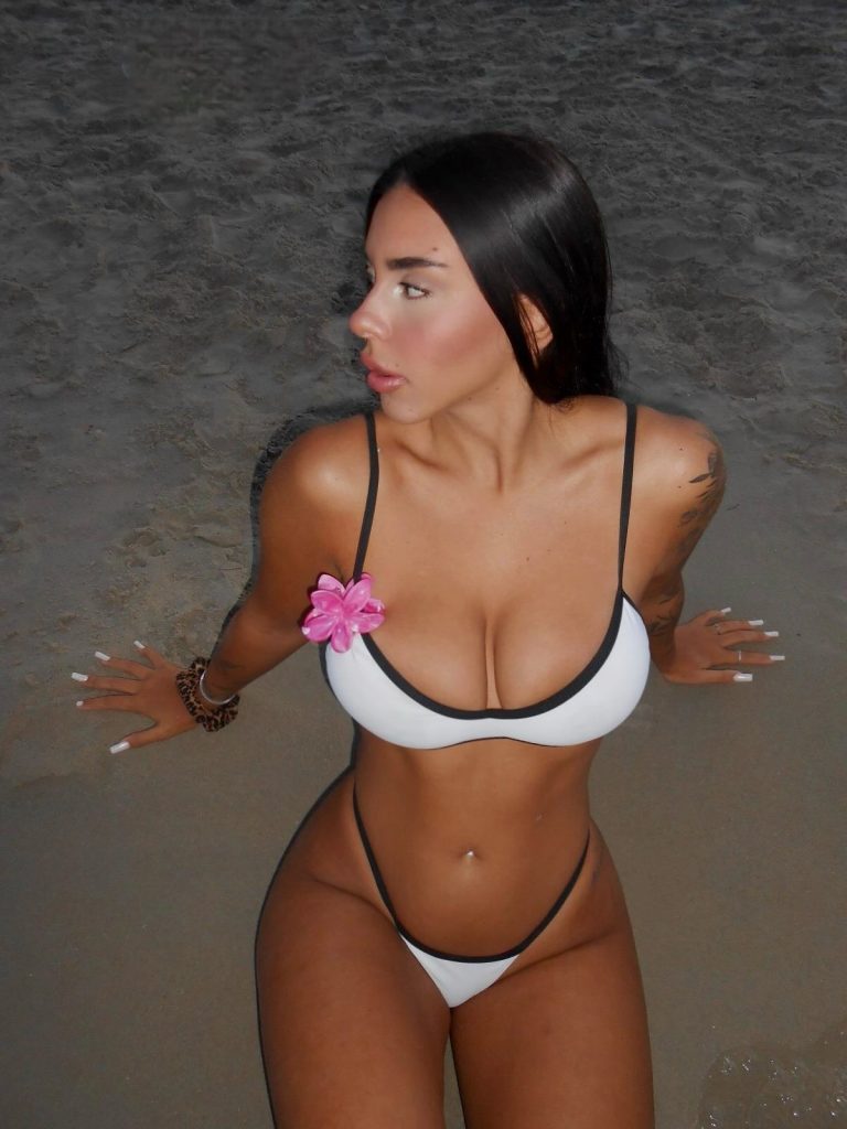 TopFapGirls.net provides exclusive FAP-uncensored OnlyFans Leaked pics for free. | Angela.giannaccarii Nude angela giannaccarii Leaked OnlyFans Leaked Pics 27