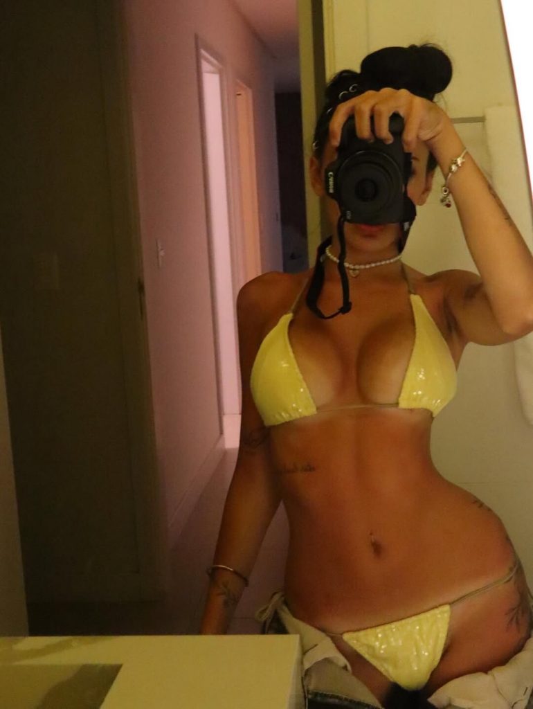 TopFapGirls.net provides exclusive FAP-uncensored OnlyFans Leaked pics for free. | Hanniimohamedd Nude Hannimohamedd Leak hannimohamed Leaked OnlyFans Leaks Photo 187