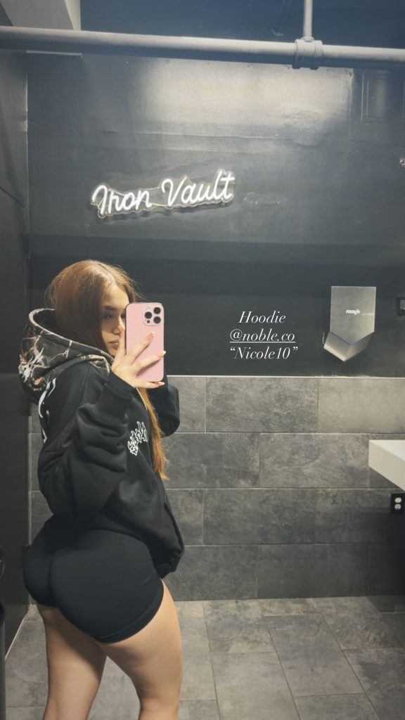 TopFapGirls.net provides exclusive FAP-uncensored OnlyFans Leaked pics for free. | Lovelyynikkiii Nude lovellyynikkii Leaked OnlyFans Leaks Pics 22