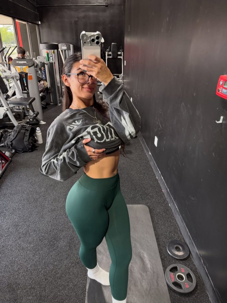 TopFapGirls.net provides exclusive FAP-uncensored OnlyFans Leaked pics for free. | Vanessa Legrow Leaks flexwness Nude vanessalegrow Leaked OnlyFans Leaks Pics 142