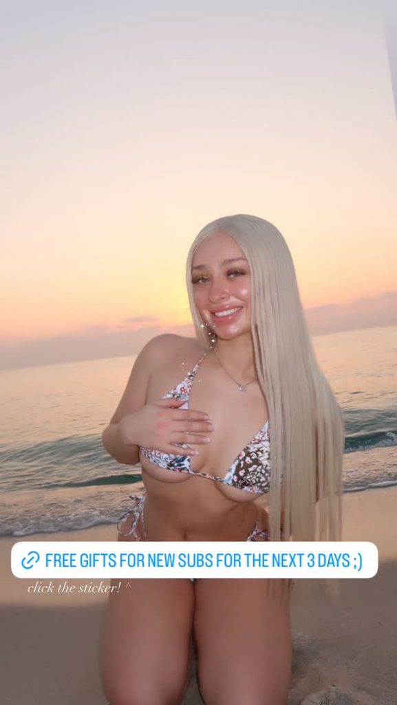 TopFapGirls.net provides exclusive FAP-uncensored OnlyFans Leaked pics for free. | Cakebatterchlo Nude chloistagram Leaked chlorrain Leaks OnlyFans Leaks Pics 129