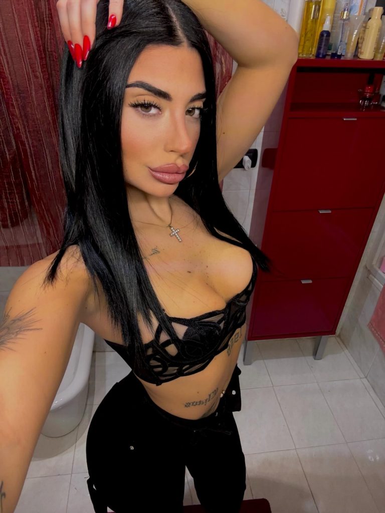 TopFapGirls.net provides exclusive FAP-uncensored OnlyFans Leaked pics for free. | Gajacondurro17 Nude gajacondurro17 Leaked OnlyFans Leaks Pics 36