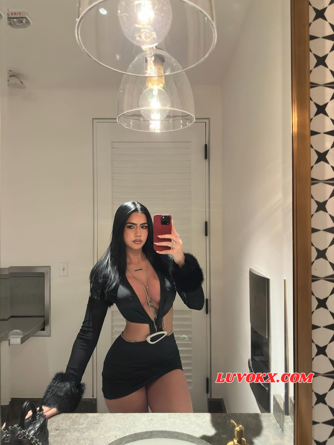 Karo_g Nude