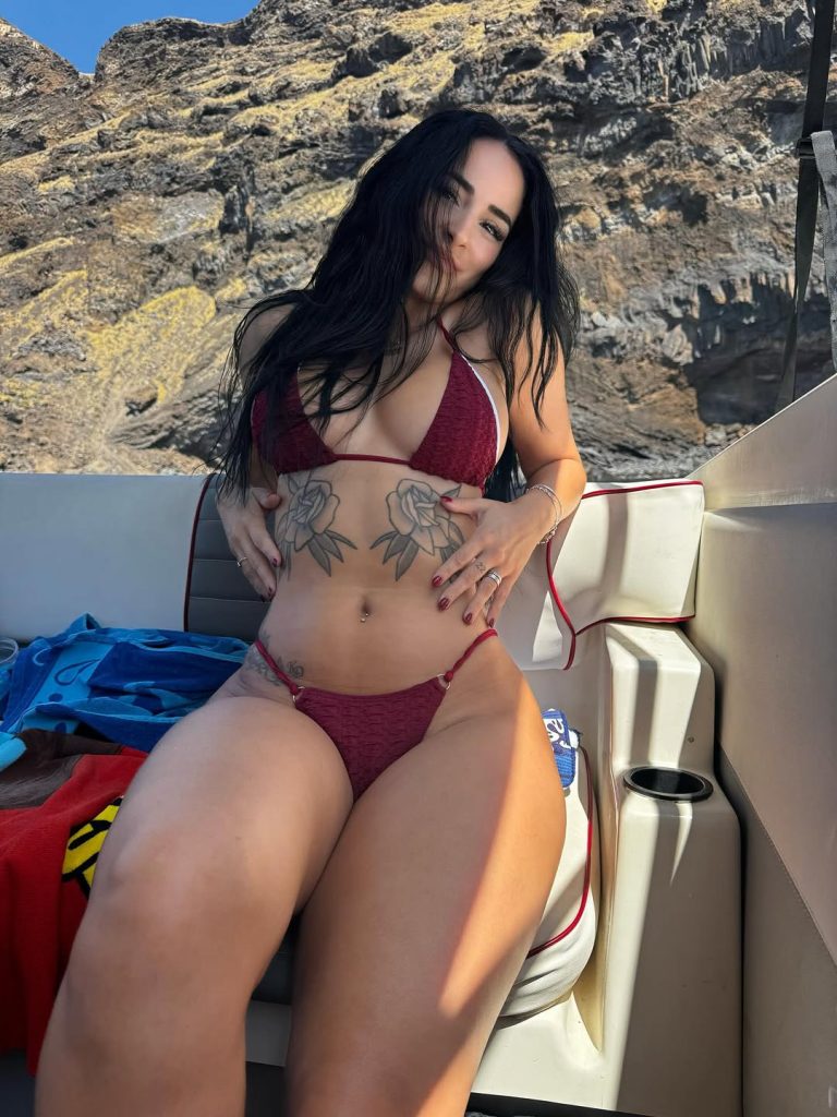 TopFapGirls.net provides exclusive FAP-uncensored OnlyFans Leaked pics for free. | Kiary Perdomo Nude kiaryperdomo Leaked OnlyFans Leaked 8