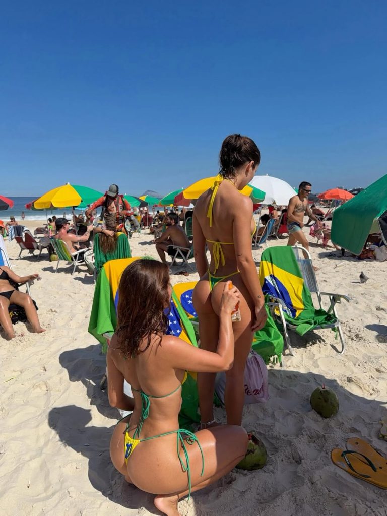 Mathildtantot Leaked Tantot Twins Nudes OnlyFans Leaks Pics #317