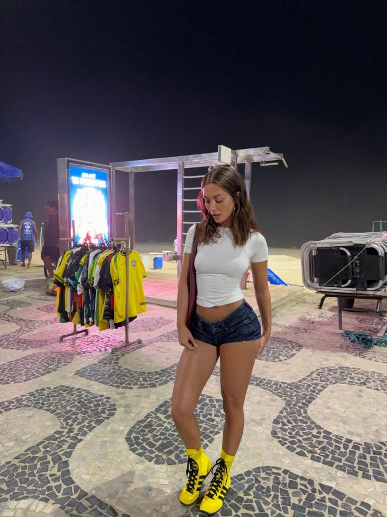 Mathildtantot Leaked Tantot Twins Nudes OnlyFans Leaks Pics #321