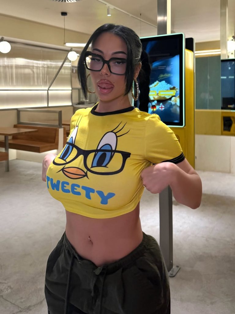 TopFapGirls.net provides exclusive FAP-uncensored OnlyFans Leaked pics for free. | Reealmina Nude Reealmina Leaked OnlyFans Leaks Pics 27