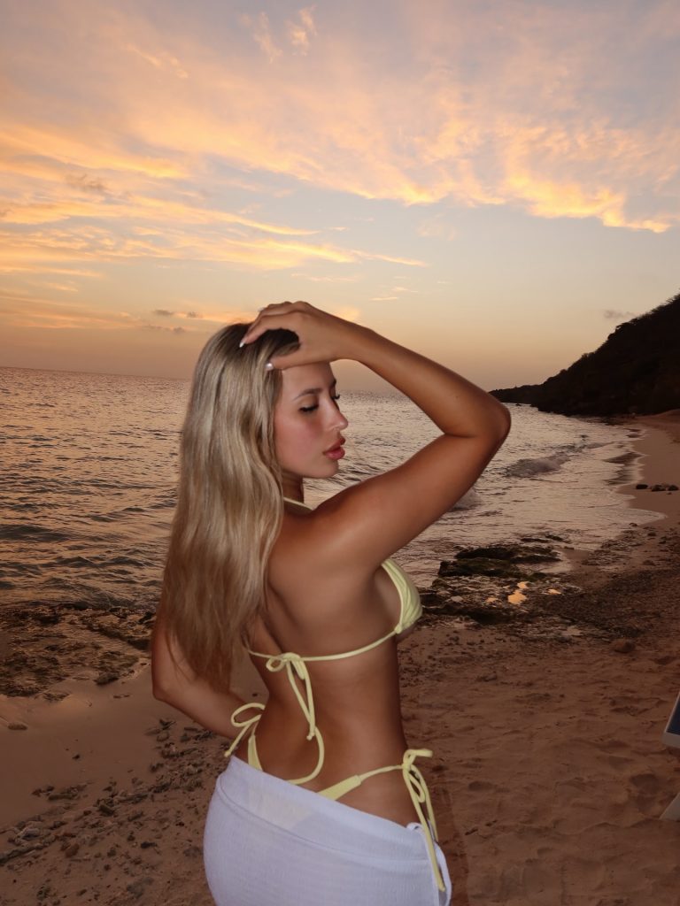 TopFapGirls.net provides exclusive FAP-uncensored OnlyFans Leaked pics for free. | Sofiandraade Nude andradeso Leaked OnlyFans Leaked 164