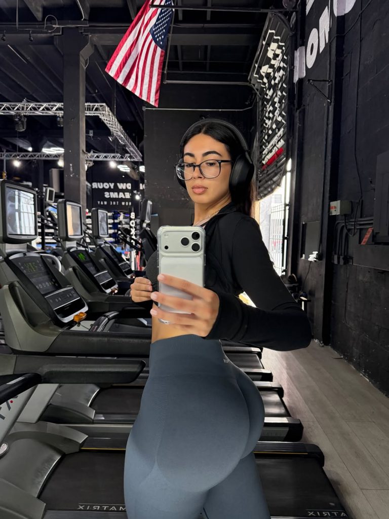 TopFapGirls.net provides exclusive FAP-uncensored OnlyFans Leaked pics for free. | Vanessa Legrow Leaks flexwness Nude vanessalegrow Leaked OnlyFans Leaks Pics 268