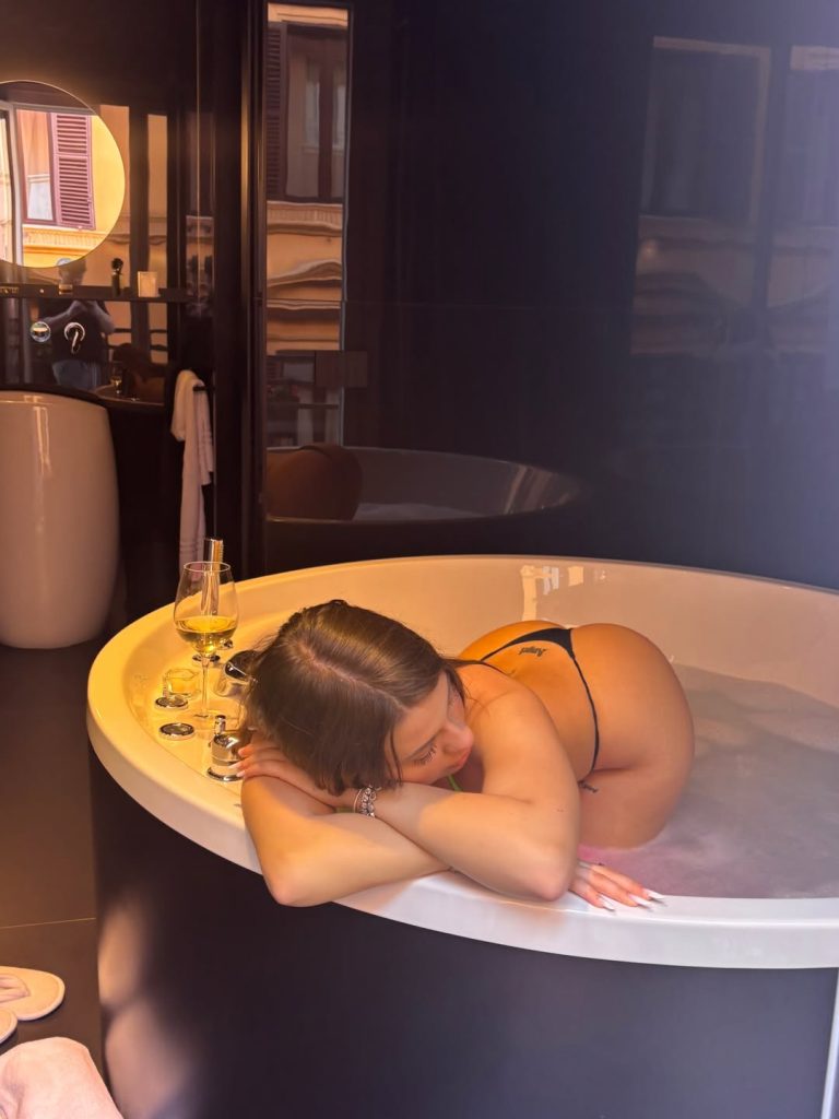 TopFapGirls.net provides exclusive FAP-uncensored OnlyFans Leaked pics for free. | Chiarettaagarzia Nude chiaragarzia5 Leaks chiara garzia Leaked OnlyFans Leaked Pics 251