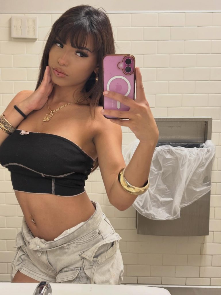 TopFapGirls.net provides exclusive FAP-uncensored OnlyFans Leaked pics for free. | Karla Blair Nude Karlblair Leaked Karlablairr Leaks OnlyFans Leaked 56