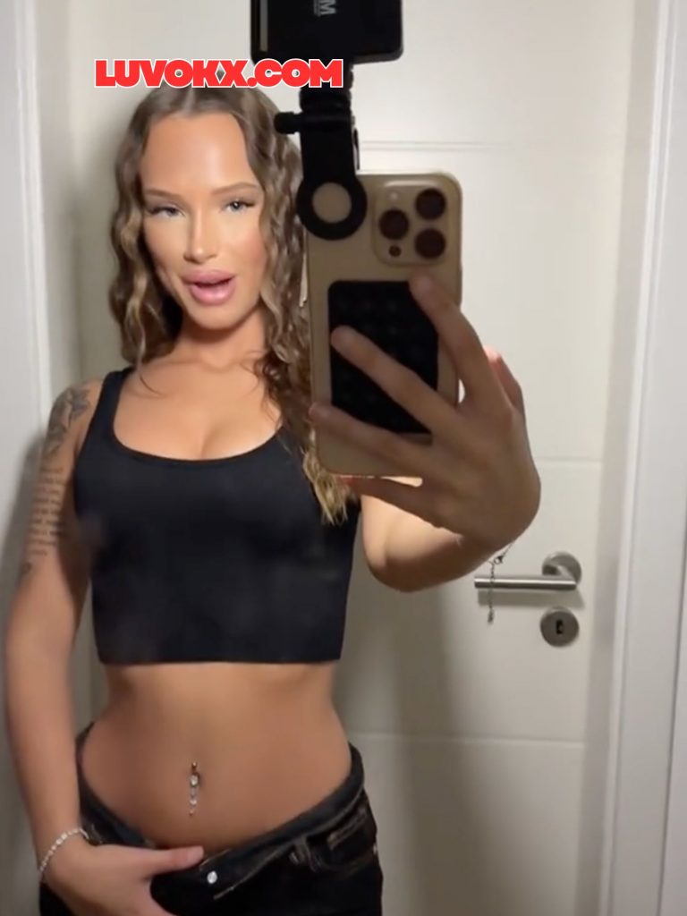 TopFapGirls.net provides exclusive FAP-uncensored OnlyFans Leaked pics for free. | Miaav.h Nude miaa.vh Leaked OnlyFans Leaks Pics 21