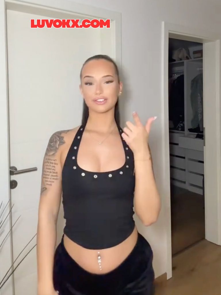 TopFapGirls.net provides exclusive FAP-uncensored OnlyFans Leaked pics for free. | Miaav.h Nude miaa.vh Leaked OnlyFans Leaks Pics 5