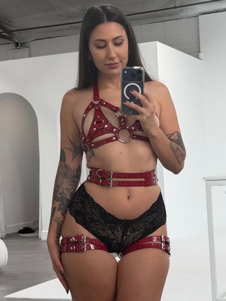 TopFapGirls.net provides exclusive FAP-uncensored OnlyFans Leaked pics for free. | Tiana Michelle Nude itstiana Leaked OnlyFans Leaked Pics 28