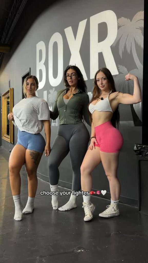 TopFapGirls.net provides exclusive FAP-uncensored OnlyFans Leaked pics for free. | Vanessa Legrow Leaks flexwness Nude vanessalegrow Leaked OnlyFans Leaks Pics 428