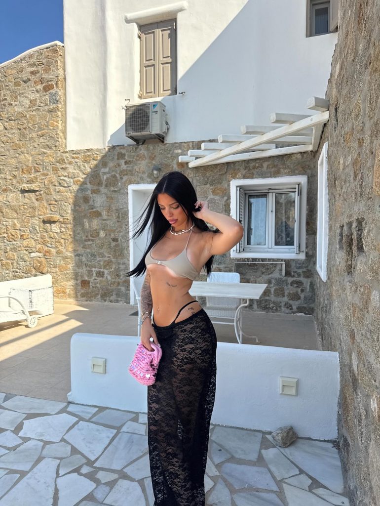TopFapGirls.net provides exclusive FAP-uncensored OnlyFans Leaked pics for free. | Debora Lastrucci Nude lastruccidebora Leaked OnlyFans Leaks Pics 20