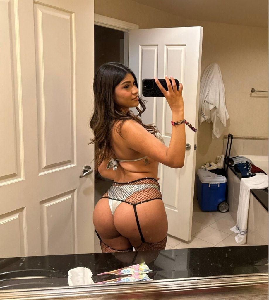 TopFapGirls.net provides exclusive FAP-uncensored OnlyFans Leaked pics for free. | Lildedjanet Nude lildedjanet69 Leaked lildedjanet OnlyFans Leaks Pics 114