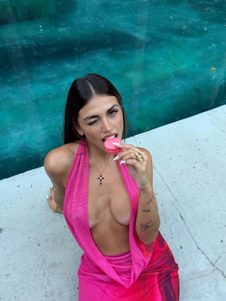 TopFapGirls.net provides exclusive FAP-uncensored OnlyFans Leaked pics for free. | Maiarita Ponce Nude maiara.mp Leaked OnlyFans Leaks Pics 74