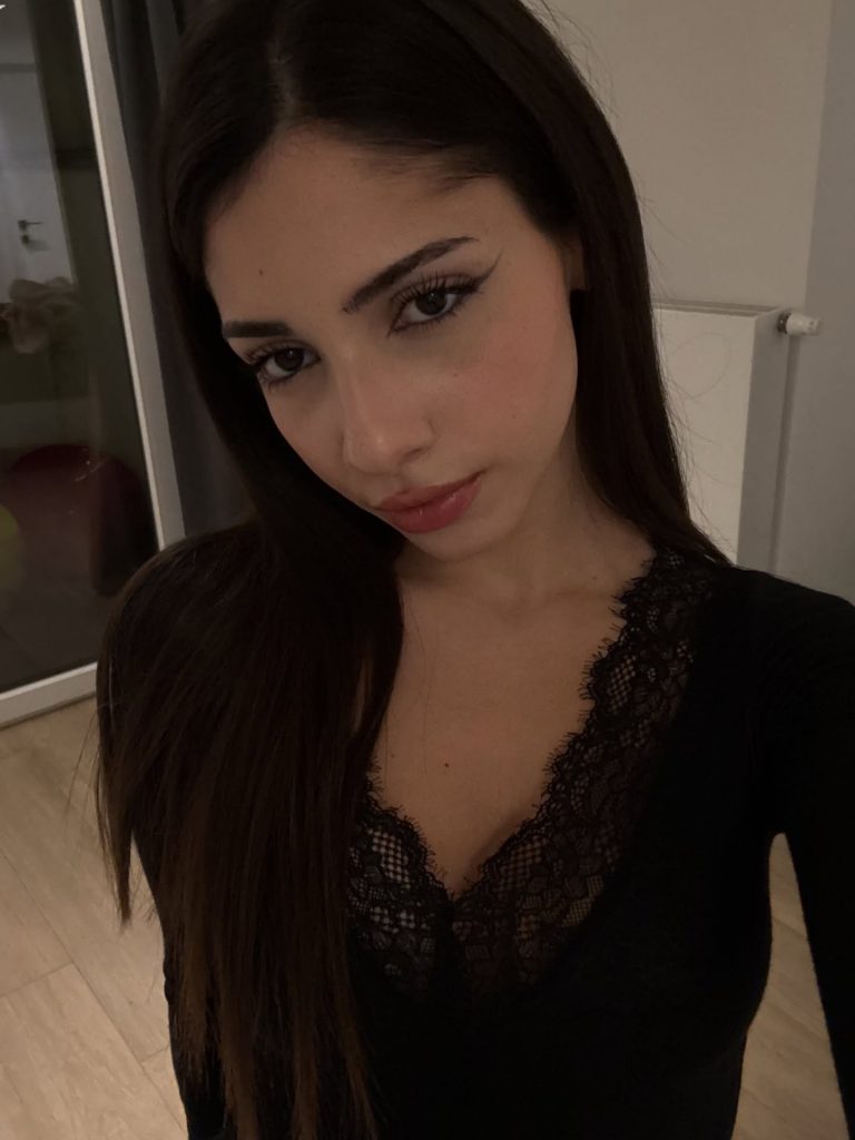 TopFapGirls.net provides exclusive FAP-uncensored OnlyFans Leaked pics for free. | Elena Galeandro Nude elenagaleandro Leaked OnlyFans Leaks Pics 29