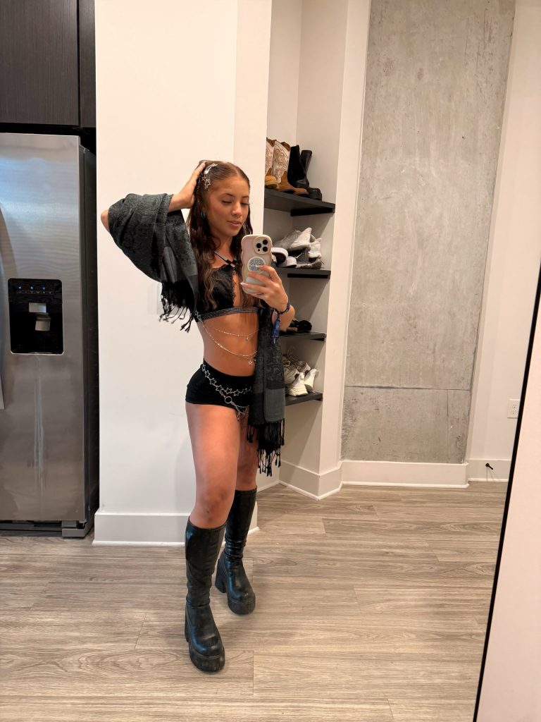 TopFapGirls.net provides exclusive FAP-uncensored OnlyFans Leaked pics for free. | Emilia.harring Nude Emilia Harring Leaked Emilia Grace OnlyFans Leaks Pics 34