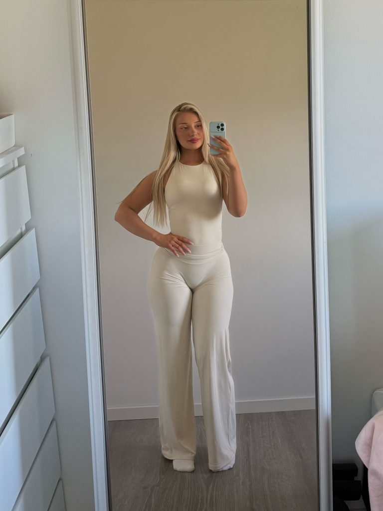 TopFapGirls.net provides exclusive FAP-uncensored OnlyFans Leaked pics for free. | Ermira Lika Leaked ermiralika Nude OnlyFans Leaks Pics 169