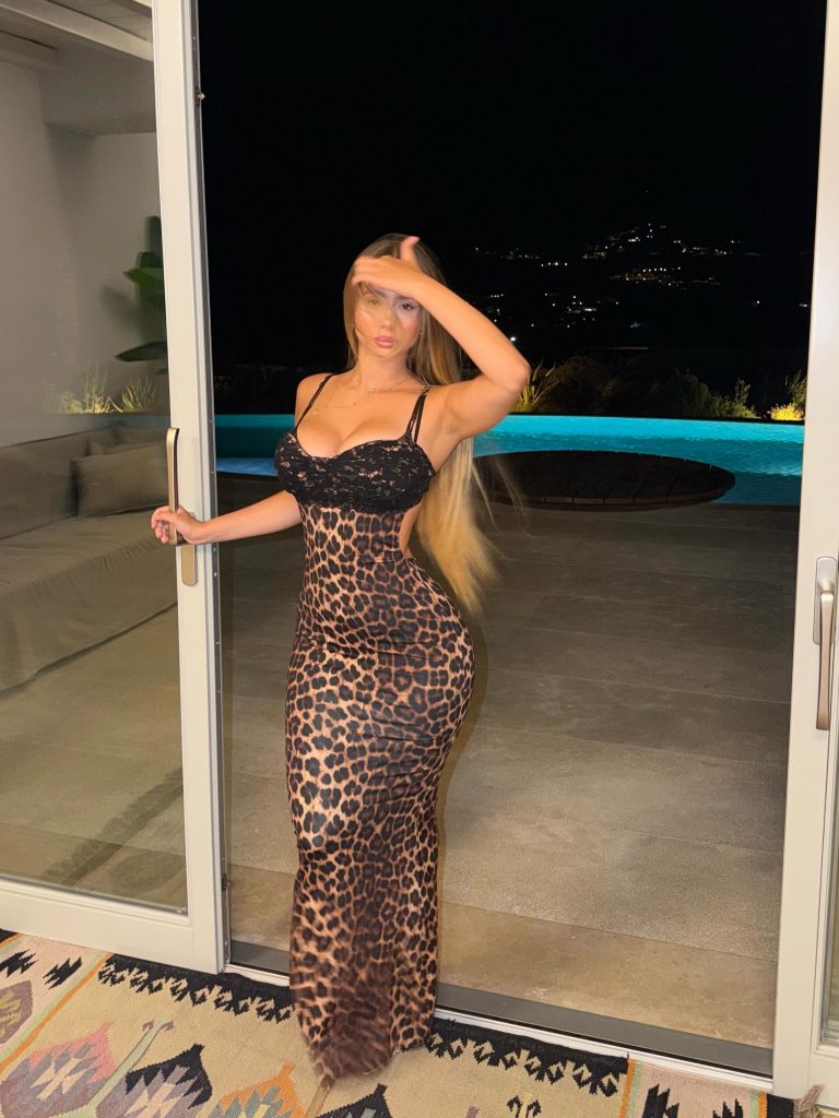 TopFapGirls.net provides exclusive FAP-uncensored OnlyFans Leaked pics for free. | Melaniafogliaro Nude melaniafogliaroo Leaked OnlyFans Leaks Pics 90
