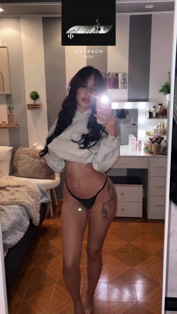 TopFapGirls.net provides exclusive FAP-uncensored OnlyFans Leaked pics for free. | noemiromano nude noemiromano leaked OnlyFans Leaked 16
