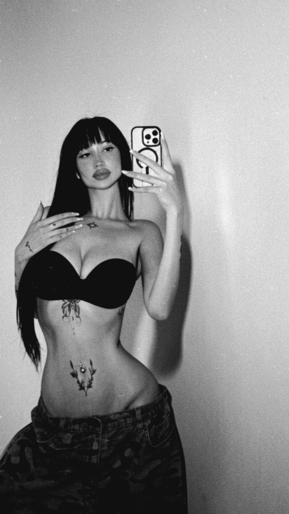 TopFapGirls.net provides exclusive FAP-uncensored OnlyFans Leaked pics for free. | Anna.mcr TopFapGirls anna.mcr Nude OnlyFans Leaks Pics 32