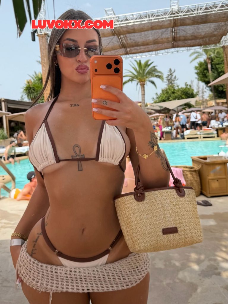 TopFapGirls.net provides exclusive FAP-uncensored OnlyFans Leaked pics for free. | Claudia Dias TopFapGirls isthatklau Nude OnlyFans Leaks Pics 1