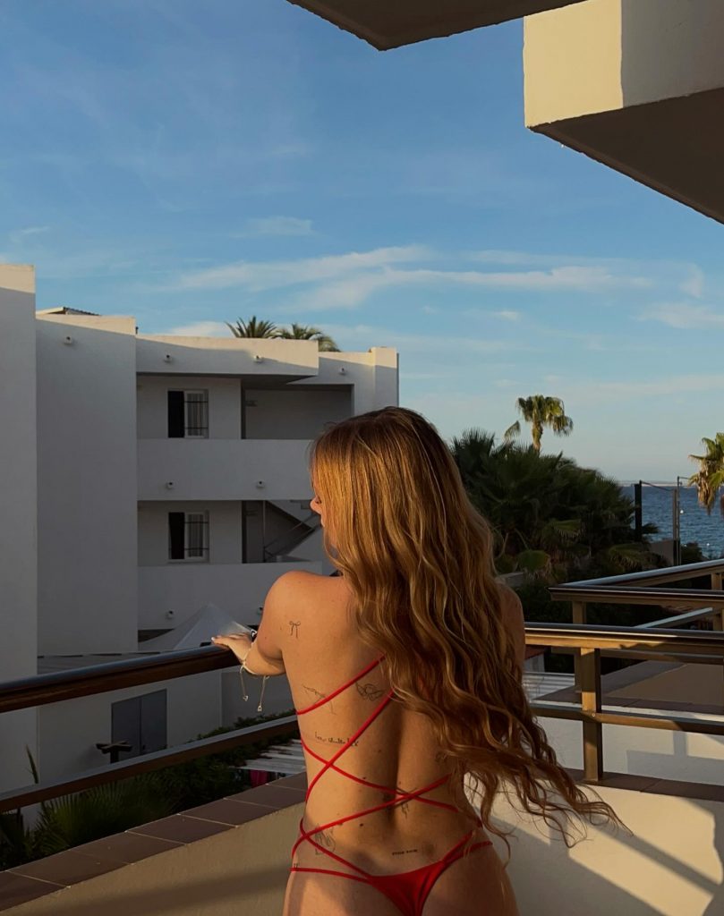TopFapGirls.net provides exclusive FAP-uncensored OnlyFans Leaked pics for free. | Gretaapigaiani TopFapGirls gretaapigaiani Nude OnlyFans Leaked 7