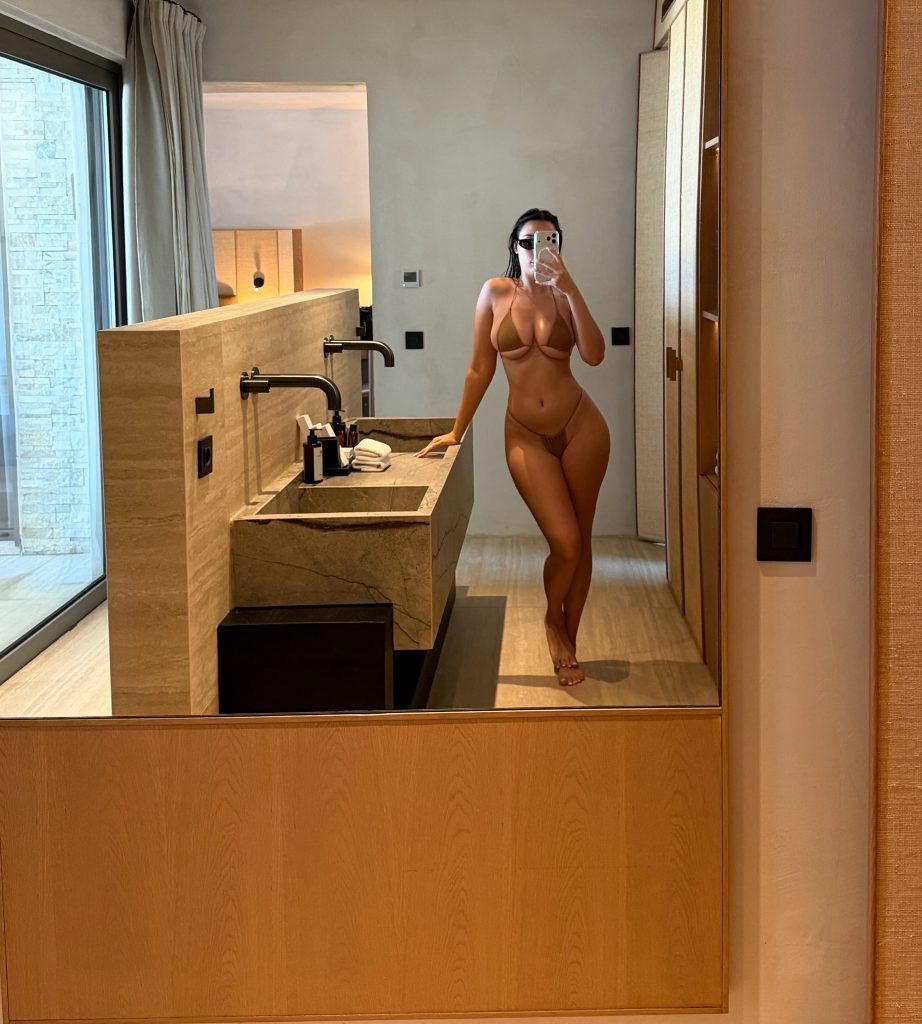 TopFapGirls.net provides exclusive FAP-uncensored OnlyFans Leaked pics for free. | Stavroula Langioti TopFapGirls stavroula.lan Leaked OnlyFans Leaked Pics 124