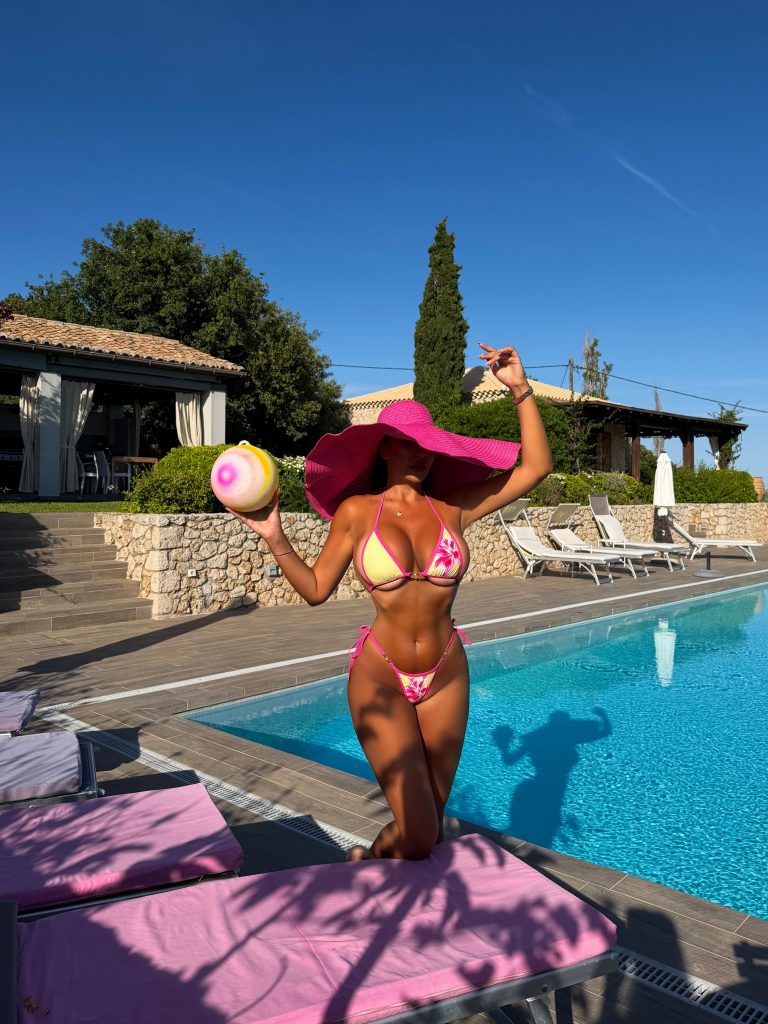 TopFapGirls.net provides exclusive FAP-uncensored OnlyFans Leaked pics for free. | Tonia Skourtanioti TopFapGirls toniaskou Nude OnlyFans Leaked Pics 28
