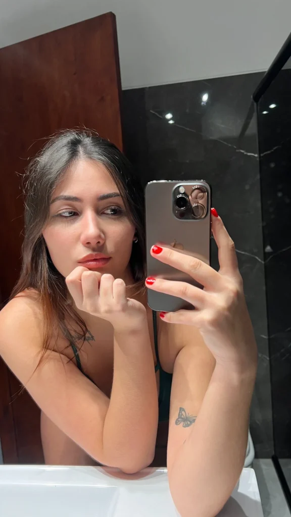 J.vrgs1 TopFapGirls julietaaa_v01 Nudes OnlyFans Leaks Pics #3