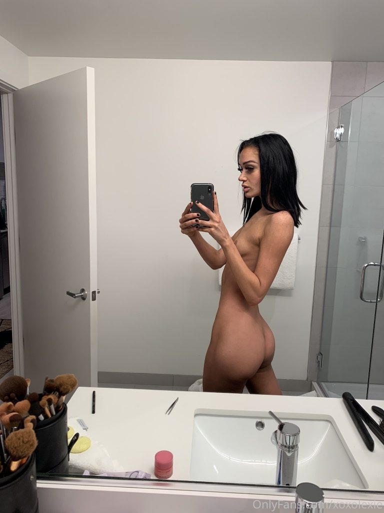 TopFapGirls.net provides exclusive FAP-uncensored OnlyFans Leaked pics for free. | Lexi Smith TopFapGirls xoxolexi Nude lexie wilcox Leaked damaged.barbie damagedxbarbie OnlyFans Leaks Pics 37