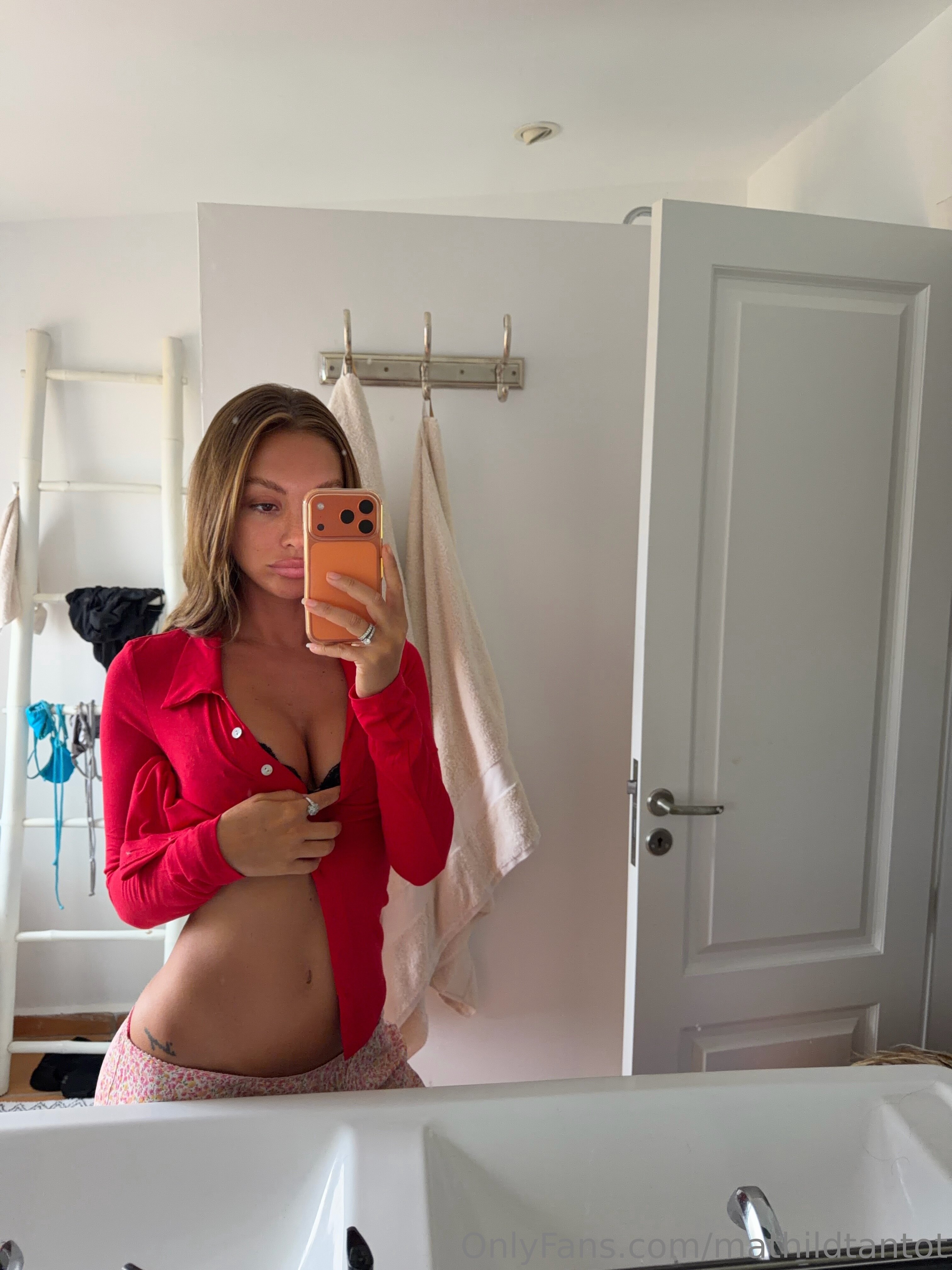 Mathildtantot TopFapGirls Tantot Twins Nudes OnlyFans Leaks Pics #15 — 1