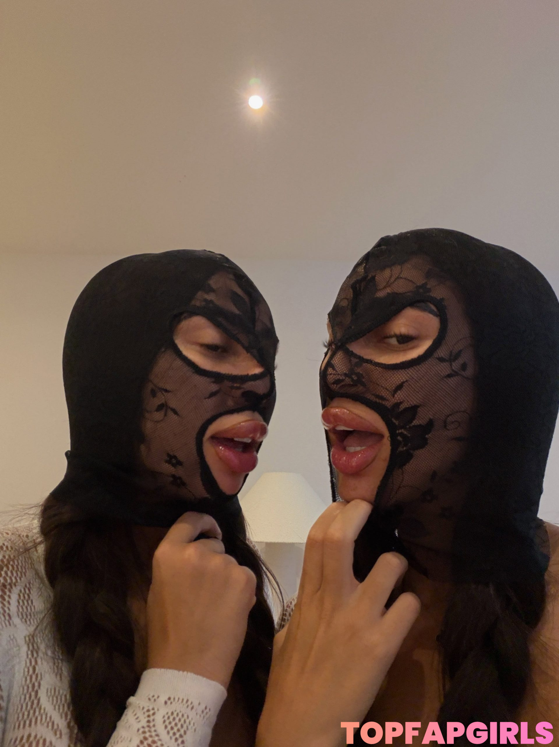 Yourtwinss TopFapGirls Yourtwinnies Nude Theneltwins Nude Shanae and Renae Nel Leak Shanae_24 renaenel — 4