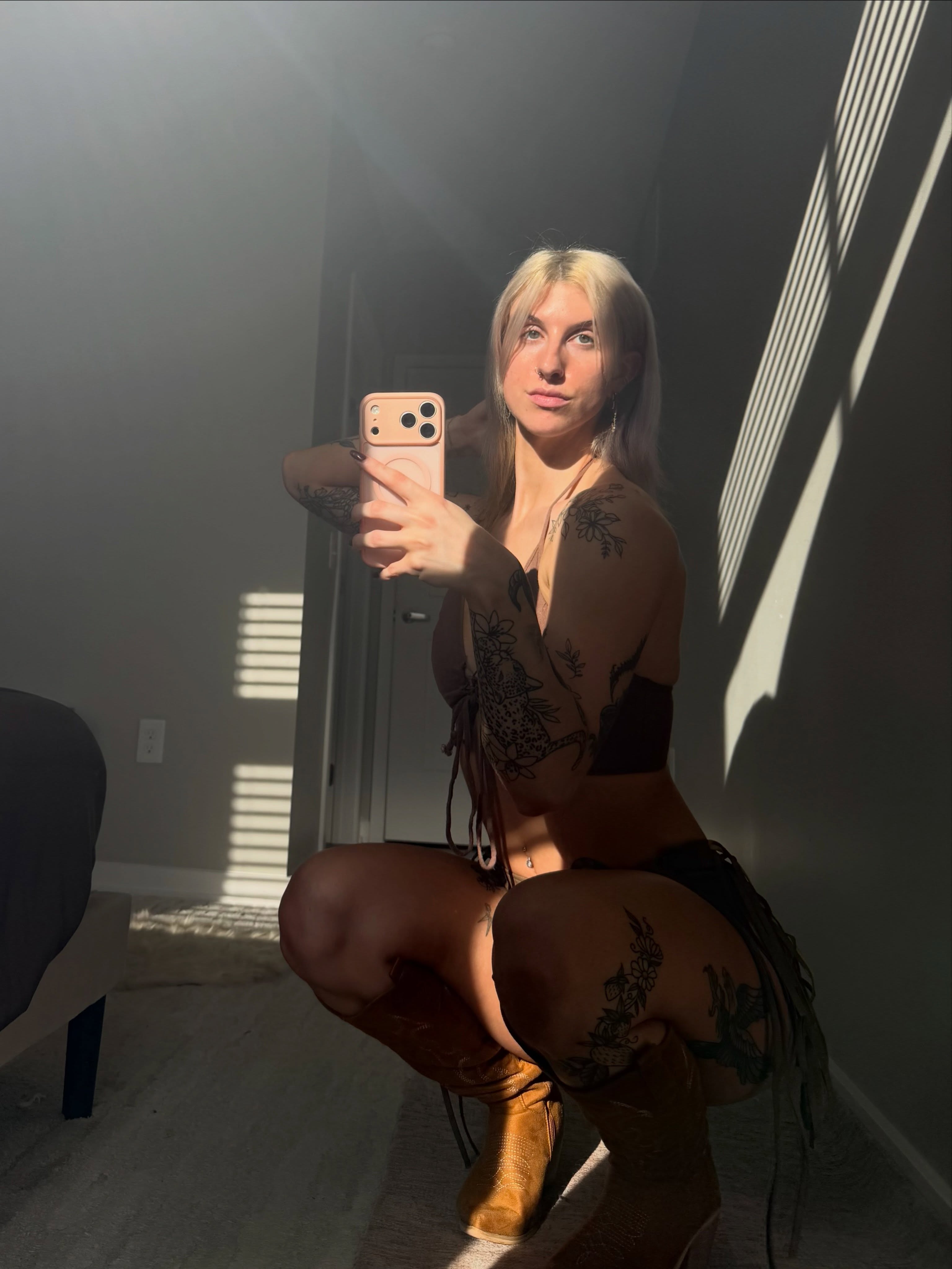 Emilycoffinn TopFapGirls Emily Coffin Leaked OnlyFans Leaks Pics #2 — 1