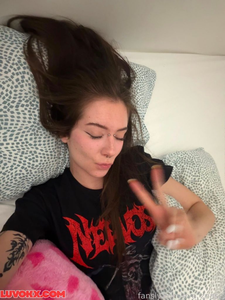 Eva_znase TopFapGirls eva.znase Nude OnlyFans Leaks Pics #21