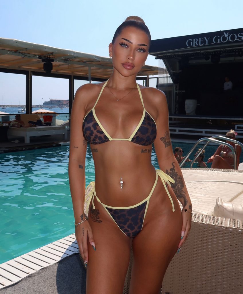TopFapGirls.net provides exclusive FAP-uncensored OnlyFans Leaked pics for free. | Laura Moradi TopFapGirls lauramoradi Nude OnlyFans Leaks Pics 19