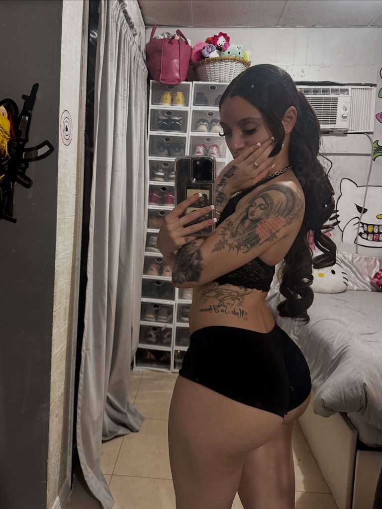 TopFapGirls.net provides exclusive FAP-uncensored OnlyFans Leaked pics for free. | Wavy .g TopFapGirls Wavy .g Leaked OnlyFans Leaks Pics 74
